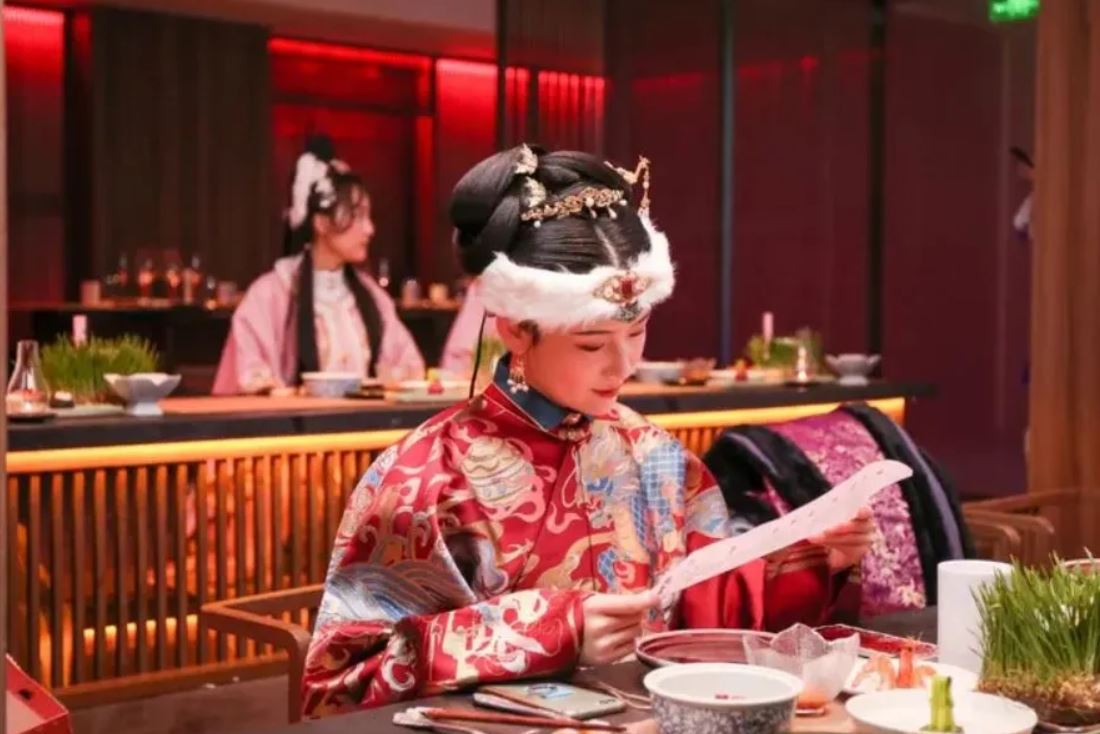 Experience a Beijing Palace Banquet: Relive Imperial Elegance with a Feast Fit for Royalty!